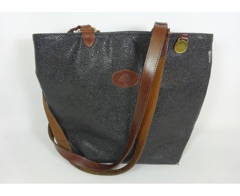 Clothing & Accessories - Mulberry tote Scotch grain handbag with brown leather detailing   Condition Report   Click here for 