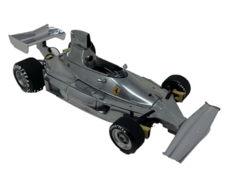 The polished bodywork laid bare emphasises the stunning lines of Enzo's hugely successful 1975 Formula 1 competitor. Commemor