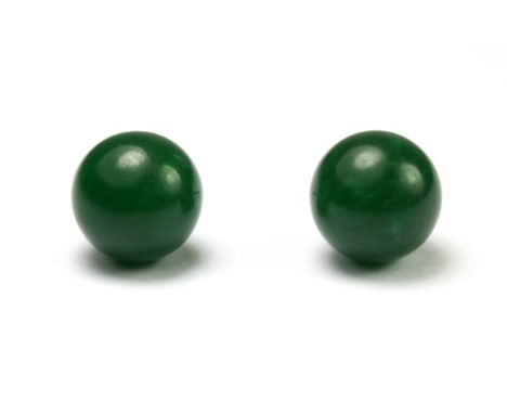 A pair of 925 silver mounted polished jade stud earrings, approx. Dia. 1.8cm.