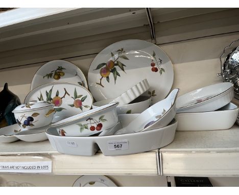 Royal Worcester Evesham - 12 serving items 