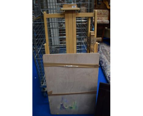 A traditional Loxley Easel