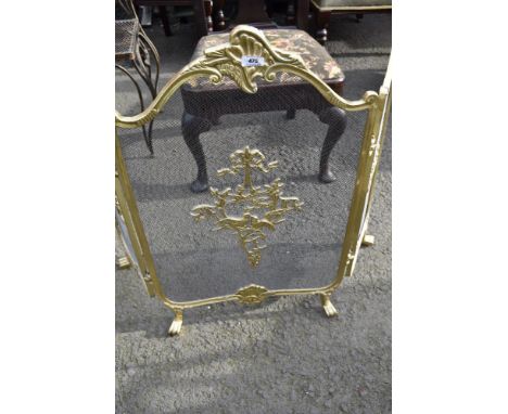 A vintage brass trifold fire guard, front panel approx H80cm, W48cm. Side panels approx&nbsp; W29cm