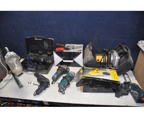 TWO TUBS OF ELECTRICAL TOOLS to include a JCB PD12793 circular saw, Power Plus XO440, Supatool AG500 angle grinder, Bosch 134