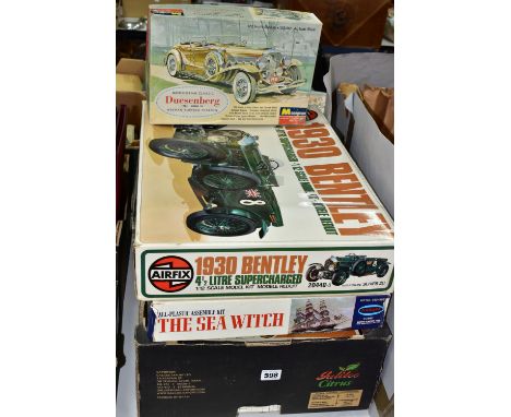 A BOXED PART BUILT AIRFIX 1930 BENTLEY 4.5 LITRE SUPERCHARGED RACING CAR CONSTRUCTION KIT, 1/12 scale Series 20 model no.2044