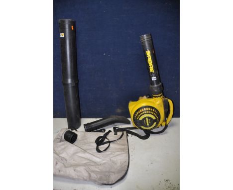 A SABRE BLV25 garden vac/blower (UNTESTED but engine pulling freely)