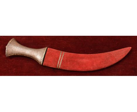 An Indo - Persian jamiya type dagger of traditional form with curving blade and gilt decoration to the top of the hilt, Conta