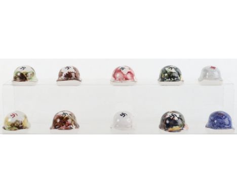 10x Miniature Ceramic German Helmets, each painted, 5cm, (10 items), Not Old. 