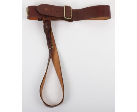 WW2 1943 Dated Sam Browne Belt, complete with the original cross strap. Clear war department broad arrow and 1943 date which 