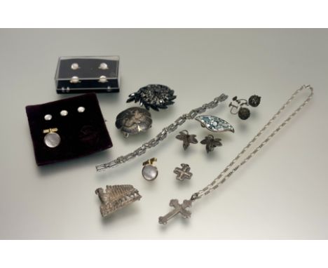 A collection of costume jewellery to include, a Birmingham silver cross on silver lobster claw fastening: l. x 23cm, a white 