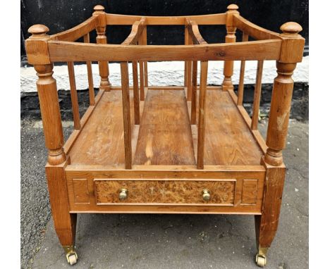 Reproduction yew wood coloured single drawer Canterbury/magazine rack. Approx. 60 x 53 x 53cms
reasonable used with minor scu