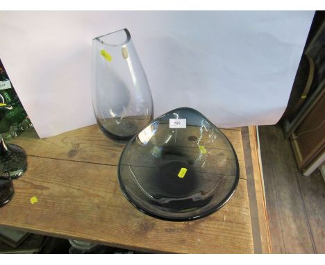 A Whitefriars glass vase, with label and a bowl - Some light surface scratches to the bowl but otherwise both piece are in go