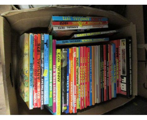 A shelf of&nbsp; children's annuals, to include Hotspur, Lion Playhour and Rupert