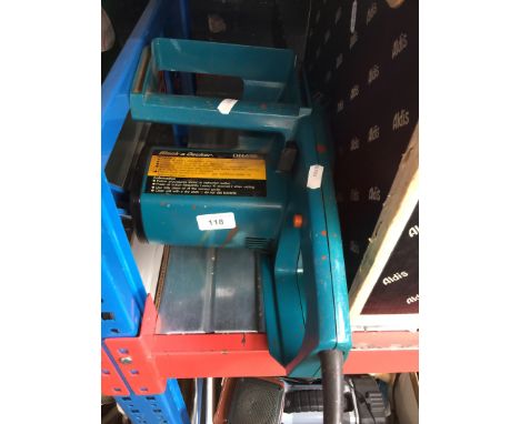 A Black &amp; Decker DN416 electric chainsaw 