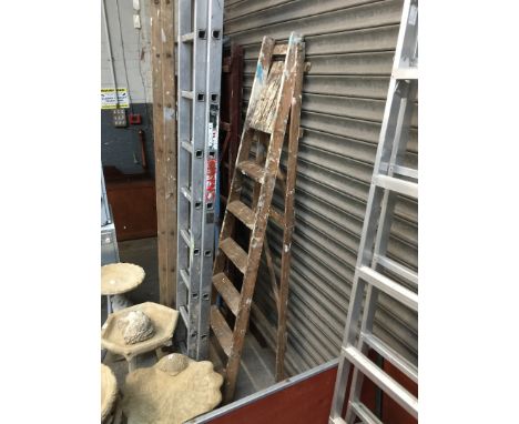 Wooden step ladders 