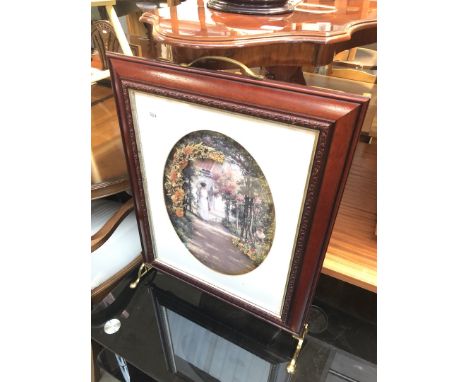 A picture fire screen 