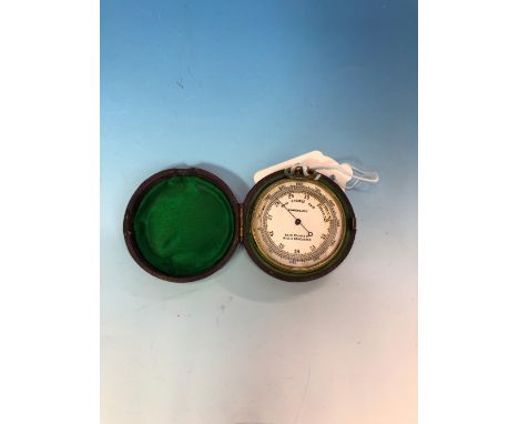 AN EDWARDIAN POCKET BAROMETER BY NEGRETTI AND ZAMBRA.
