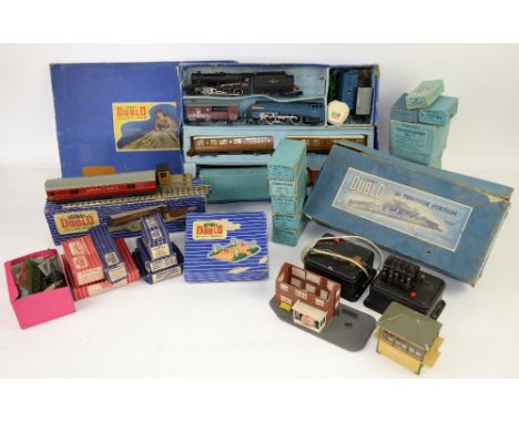 Hornby Dublo to include, A4 Class 4-6-2 Steam Locomotive, Sir Nigel Gresley, LNER Blue, Class 8F 2-8-0 Steam Locomotive BR bl