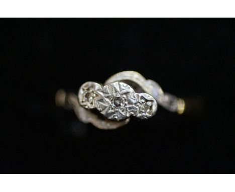 18ct Gold, platinum 3 diamond ring Size K 