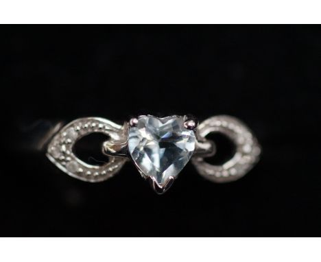9ct White gold ring set with heart shaped aqua marine Size M 