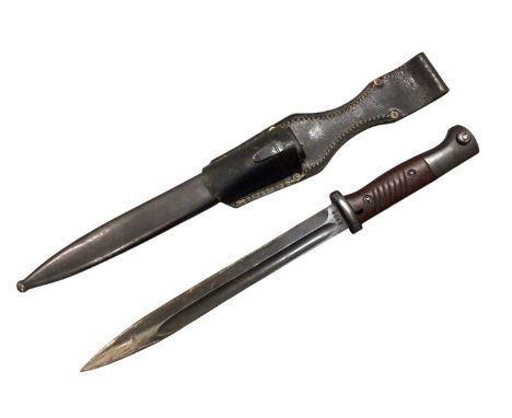 Second World War Nazi German K98 bayonet with fullered steel blade (sharpened for active service), stamped F. W. Holler, 8822