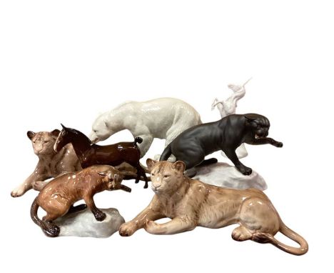 Collection of porcelain animal ornaments including Beswick and Melba Ware