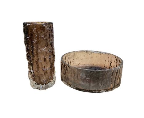 Whitefriars cinnamon bark vase designed by Geoffrey Baxter, 19cm high, together with a matching bowl, 19.5cm diameter (2)Vase