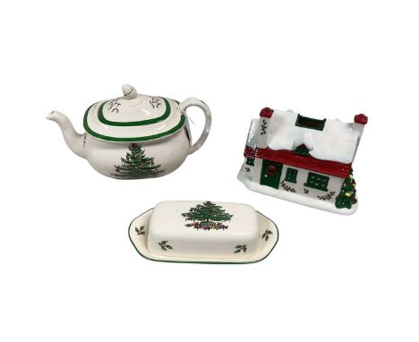 Extensive collection of Spode Christmas Tree pattern ceramics to include mugs, tureens, bowls and dishes (qty)