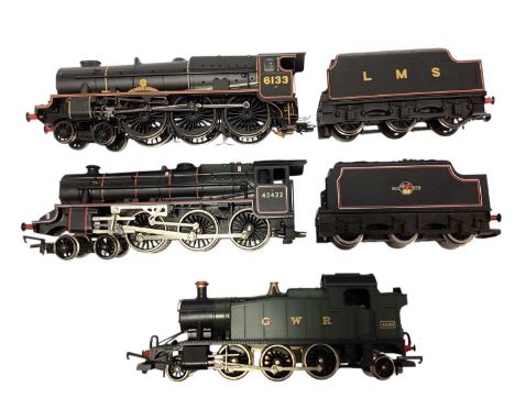 Hornby OO Gauge 4-6-0 LMS Black Class 6P The Green Howards tender locomotive 6133, 4-6-0 BR Black Early Emblem tender locomot