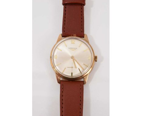 1970s 9ct gold cased Longines wristwatch with a Swiss 17 jewel mechanical movement, 51721688, in a gold case (London 1973), 3