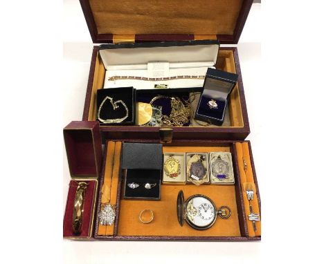 Jewellery box containing bijouterie, gold plated chains and bangle, silver gilt gem set bracelet, silver fobs and a silver ca