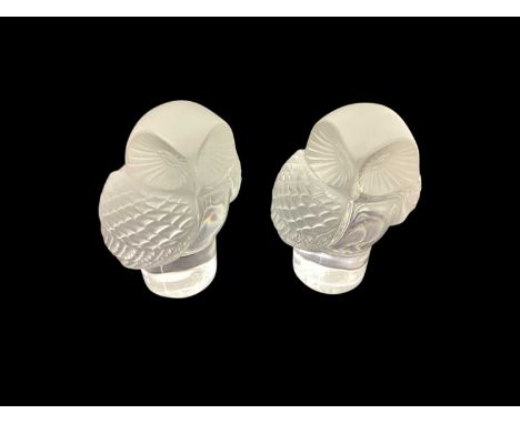 Two Lalique glass owls, both signed Lalique, FranceBoth in excellent condition with no damage or scratches