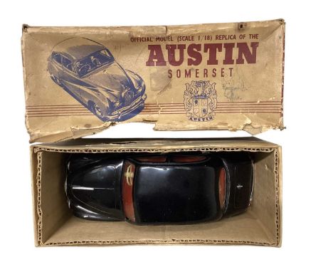 Corgi Gilder &amp; Trailer Gift Set, in window box No.12 and V Models 1:18 scale Austin A40 Somerset (2)