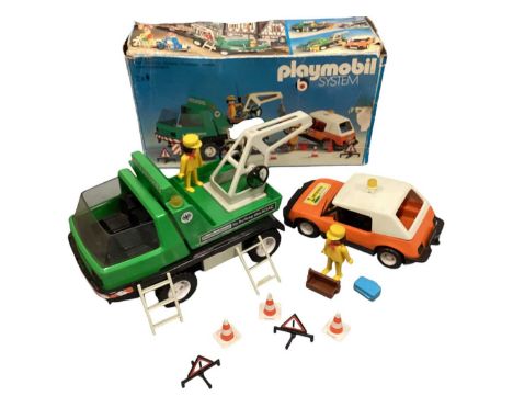 Playmobil System break down truck &amp; car, boxed (poor) No.3473 (1), Playmobil Hippos &amp; Keeper set, boxed No.3547, plus