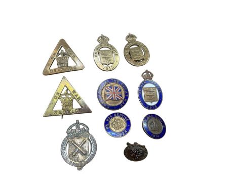 Group of ten First World War badges to include On War Service, Comrades of the Great War and For Service At The Front (10)