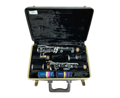 Bundy clarinet in case