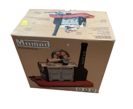 Mamod Steam engine SP2 with accessories all boxed (6)