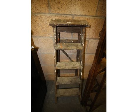 wooden step ladders