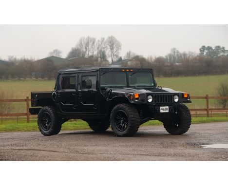 Rare V8 Petrol modelRare Civilian VersionOriginally based on the military M998 Humvee, the Hummer H1 was offered for the firs