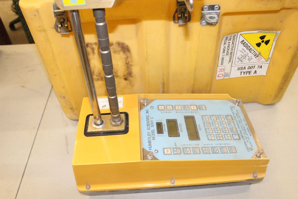 HUMBOLDT MODEL 5001C NUCLEAR DENSITY GAUGE, S/N 2357