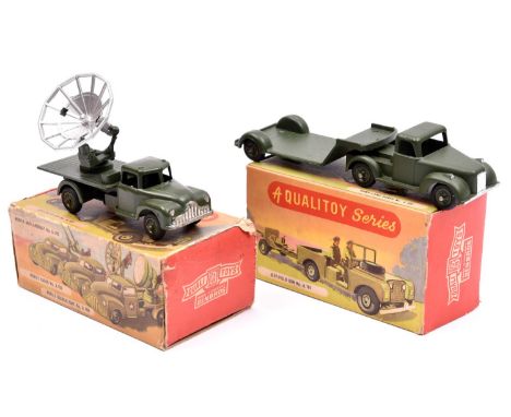 2 Qualitoy Army Vehicles. Mobile Radar, No.A103. Silver radar mounted on an olive green Dodge style flat lorry. Plus a Low Lo