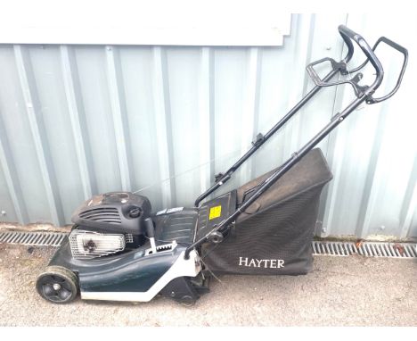 Hayter self powered spirit 41 lawn mower with rear roller