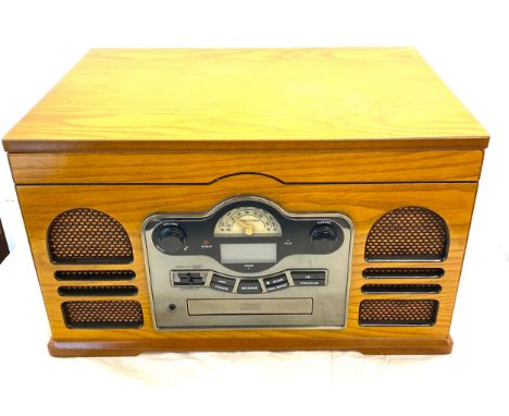 Stortford Model 8714 CD radio, record player, including manual, working order