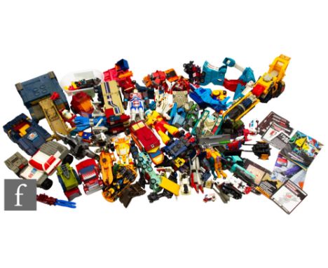 A mixed box of vintage and modern Hasbro Transformers, mostly Autobots, to include Rodimus Prime, Blurr and Transformer Prete