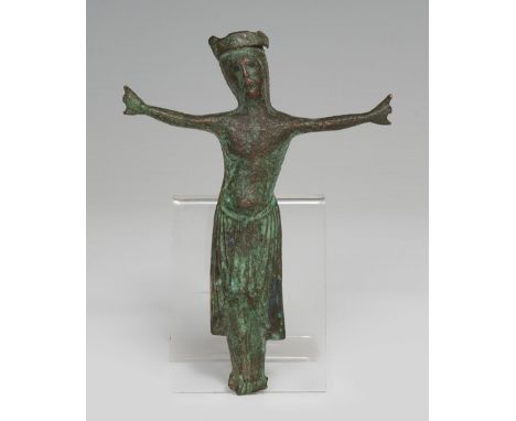 Christ Crucified; Limoges workshop, 12th-13th century.Copper.Measurements: 13.8 x 10.3 cm.Devotional sculpture made in copper