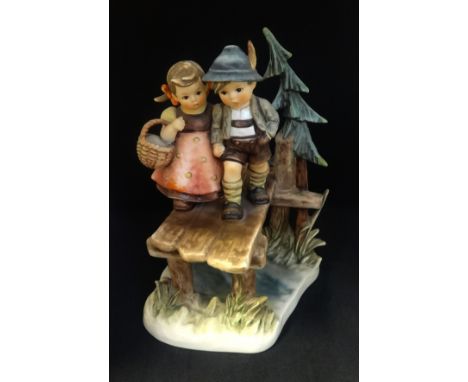 Goebel, Hummel, 'On Our Way' 1992, Century Collection model 175 (Hum472).