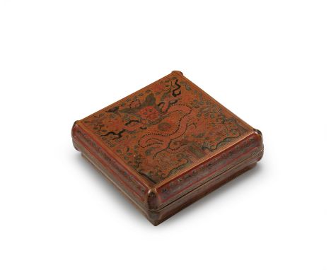 A QIANGJIN AND TIANQI LACQUER SQUARE 'DRAGON' BOX AND COVERWanliThe cover with canted corners decorated with a large front-fa
