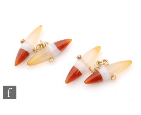 A pair of banded agate chain link torpedo shaped cufflinks in tonal brown and white. 