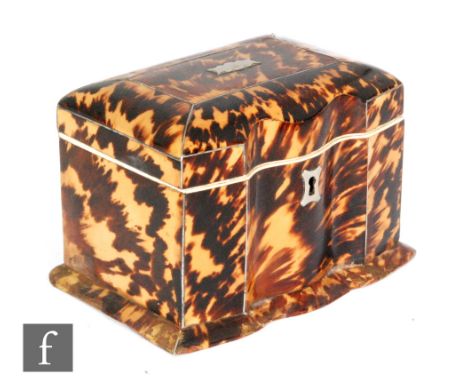 A 19th Century blond tortoiseshell rectangular tea caddy with silvered line detail, opening to single cover, length 14.5cm, S