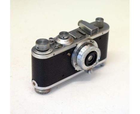 Leica Standard, Serial No.312564 (1939), having a Leitz Elmar f=3, 5cm lens  Condition: Shutter mechanism appears to operate,