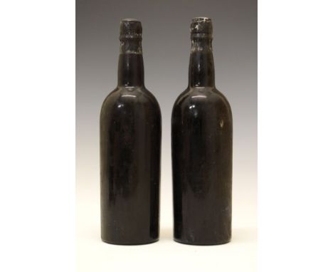 Wines & Spirits - Dow's Vintage Port 1960, two bottles (2)  Condition: Seals are intact, some light mould around the seal but